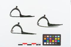 Foto von Bronzedreiknopffibel (NHMW-PRAE-024641)
